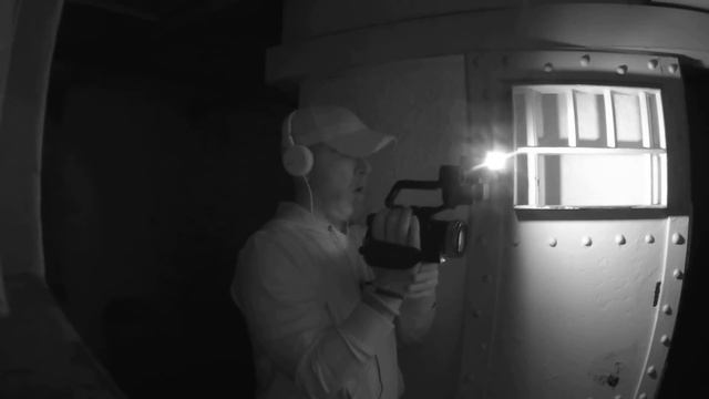 GHOST HUNTER GOES TO JAIL Paranormal Nightmare TV S14E9 смотреть онлайн