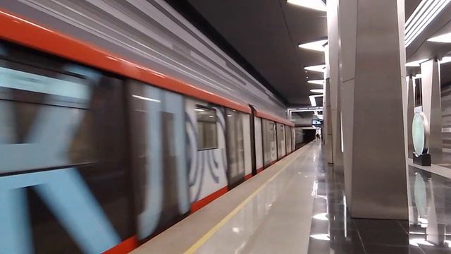 Москва 2020 отправляется со станции метро Авиамоторная смотреть онлайн