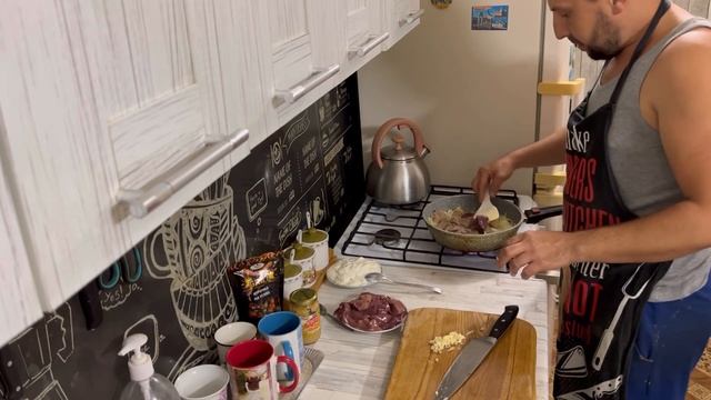 Куриная печень в сметане смотреть онлайн