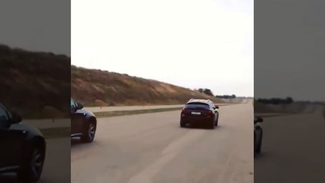 Infiniti FX 35 vs BMW X6 3.0 смотреть онлайн