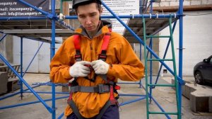 Работы на высоте. Страховочная привязь и каска: как правильно надевать | ITECO
