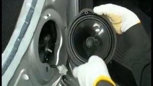 Передние динамики Honda Freed