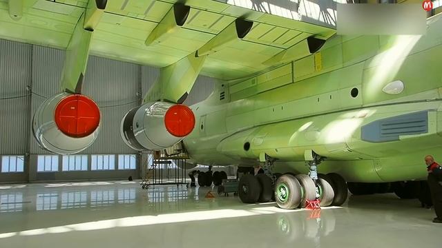 Свалились с неба: авиационный "цап-царап" оставил Россию без новых самолетов Ил-112В, Ил-76 и Ил-11 смотреть онлайн