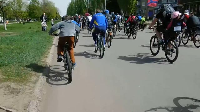 Дружковка. Велозаезд 24.04.2016 смотреть онлайн