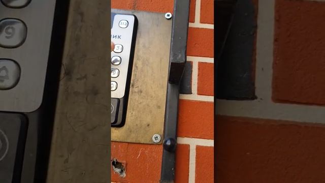 [Редкость] домофон спутник с урезанной прошивкой от Метаком МК 2003.2 смотреть онлайн