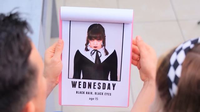 Wednesday Addams! Wednesday’i Evlat Edindik - 2. Bölüm!