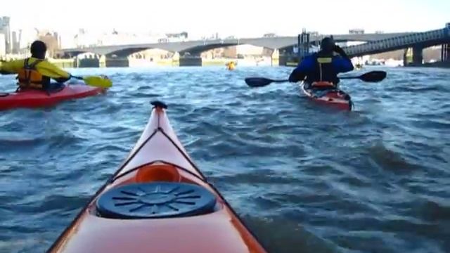 London Thames Kayak 3