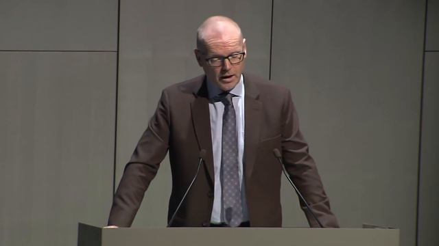 Hagspá 2015-2018 - Ari Skúlason смотреть онлайн