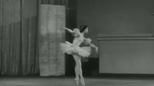 THE NUTCRACKER - Sugar Plum Fairy (Maximova, 1958) смотреть онлайн