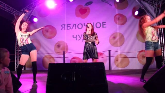 Мария Уварова - Машина (Баева Настя, Суханова Юля). смотреть онлайн