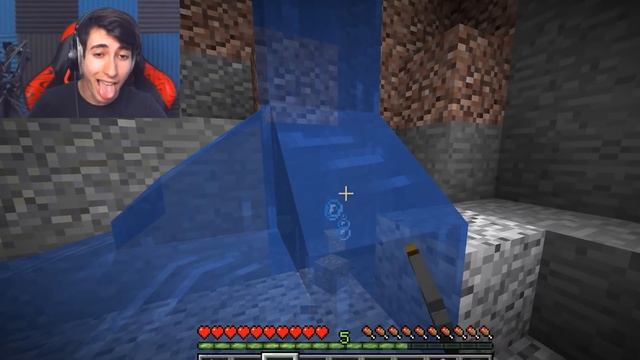 Minecraft but you can craft GIANT ITEMS... смотреть онлайн