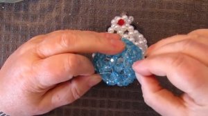 Мишка из крупных бусин часть2