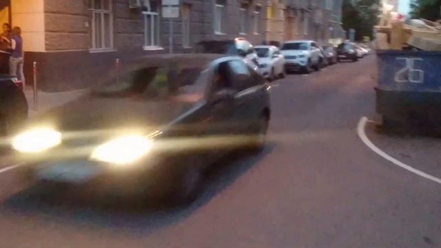 Езда по встречке. Москва. смотреть онлайн