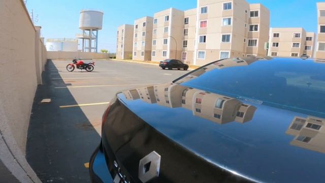 Riscaram Meu Renault Fluence Por INVEJA смотреть онлайн