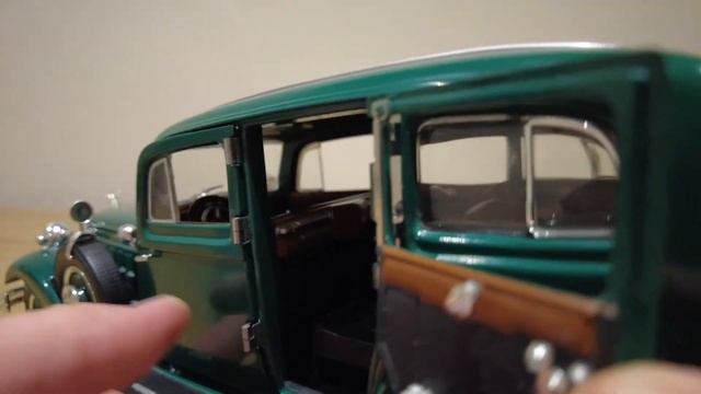 1:18 Ricko 1935 Horch 851 Pullman
