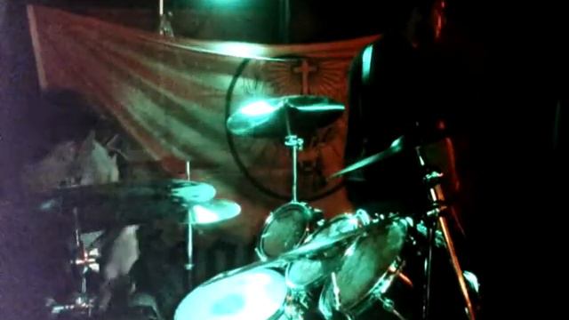Outer Heaven - Live at Heavy Duty (Drum Cam) смотреть онлайн