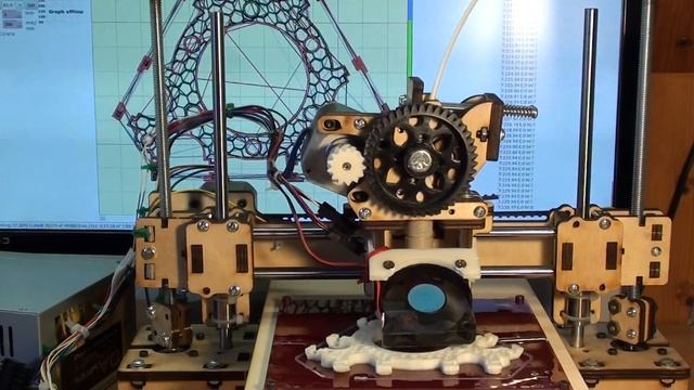 Printrbot LC printing main platform of Rostock 3D printer смотреть онлайн