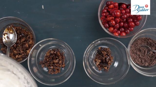 Rupjmaizes Kārtojums Ar Dzērvenēm