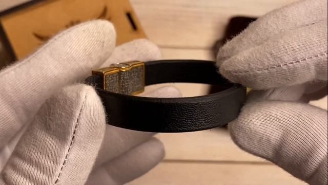Бархатный браслет "Материнская Молитва" из натуральной кожи смотреть онлайн