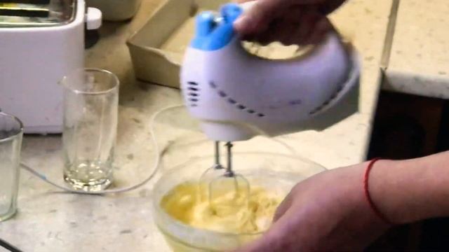 Рецепт быстрого и вкусного пирога с минимум продуктов! Саша кулинар))) часть первая! смотреть онлайн