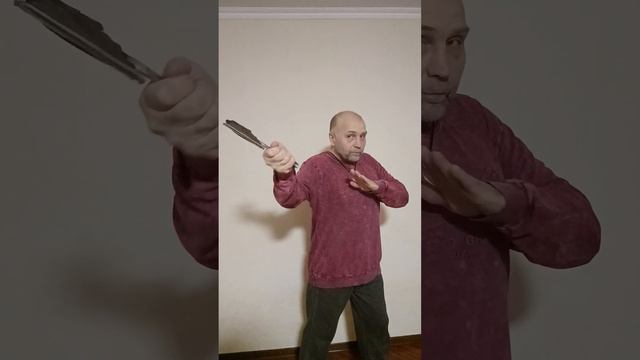 Туристический топорик самообороны! смотреть онлайн