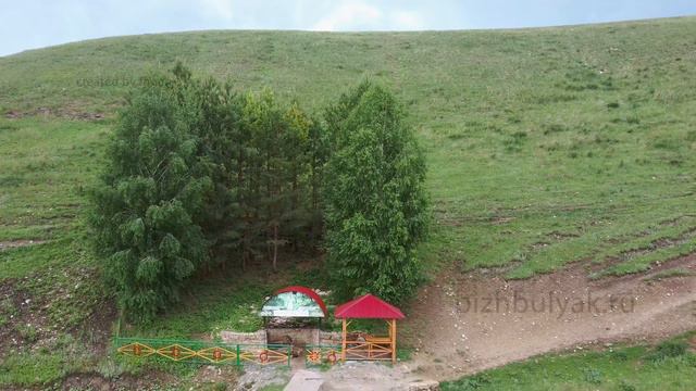 Родник в Базлыке Бижбулякский район с самой вкусной водой. 4K смотреть онлайн