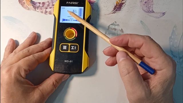 Недорогой детектор скрытой проводки и металла FNIRSI WD-01. Прибор для поиска проводки и металла. смотреть онлайн