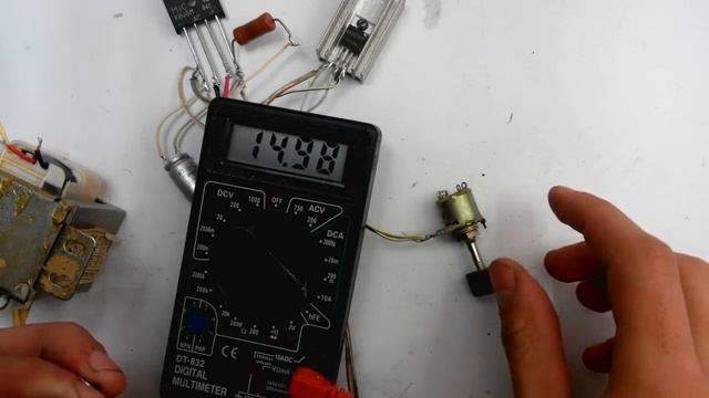 Как сделать мощный блок питания на КТ805 (простая схема 12В) смотреть онлайн