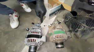 Замена ГЕНЕРАТОРА Hyundai Terracan (Alternator replacement Hyundai Terracan) - החלפת אלטרנטור טראקן
