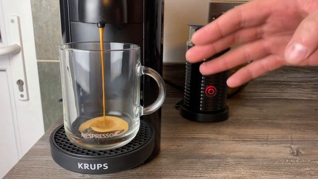 How to Make a Cappuccino with Nespresso Vertuo and Aeroccino milk Frother | VertuoLine Recipe смотреть онлайн