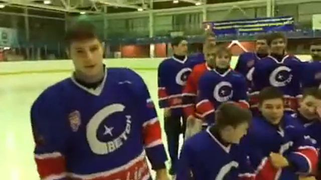 Поздравление для Г.Бооса от хоккейной команды Светон смотреть онлайн