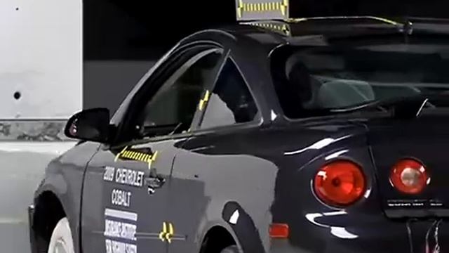 Chevrolet Cobalt crash test moderate смотреть онлайн