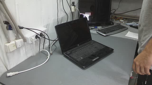 Ремонт ноутбука ДНС. Проблемы оказались мелкими... | ЗверьПК смотреть онлайн