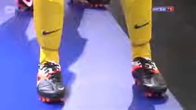 A new form of FC Barcelona 2013 Nike Kits смотреть онлайн