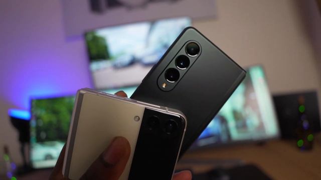 Samsung Galaxy Z Fold 3 vs Galaxy Z Flip 3 - But Which One? смотреть онлайн