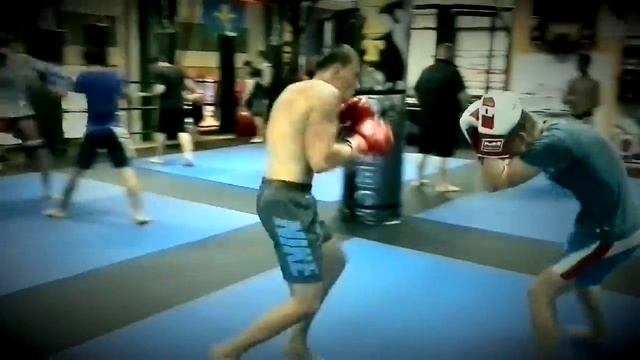 ММА-БОЕВОЕ САМБО-ТАЙСКИЙ БОКС В СОЧИ, ФАНАТ... смотреть онлайн