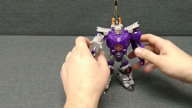 Обзор трансформера Galvatron & Nucleon - Voyager - Generations - TF: Titans Return. Музей Р-ТФ. смотреть онлайн