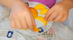 Как сделать из фруктов интересных фигурок 🐢🦢🦀