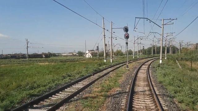 Ст.Масис в Армении,Вид из кабины Электропоезда ЭР-2 смотреть онлайн