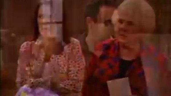 Everybody Loves Raymond - Season 7 @ EnglishThruHumor.com