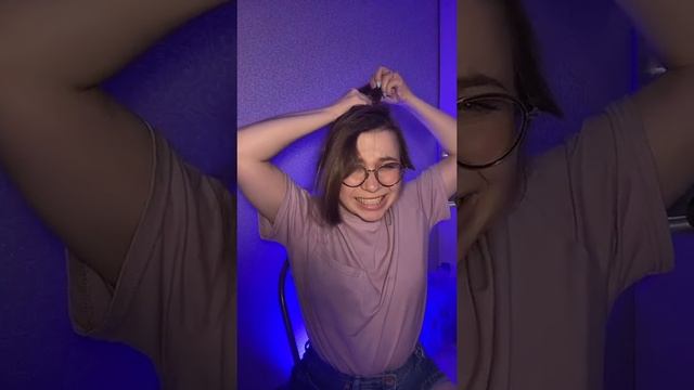 РАЗБИРАЕМ ПРИЧЕСКУ ИЗ СССР ?♀️ #SHORTS смотреть онлайн