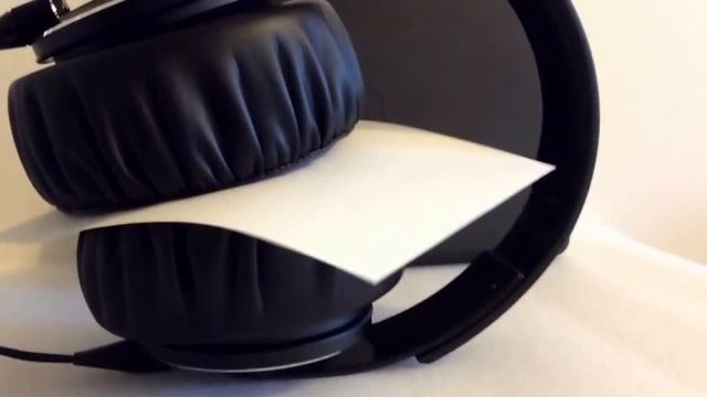 SONY MDR-XB1000 Bass/Paper Test смотреть онлайн