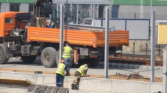 Керчь ж-д подходы.Установка забора шумки к станции Южная. смотреть онлайн