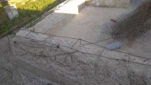 Крошится фундамент. Как исправить. Заливаем заново.