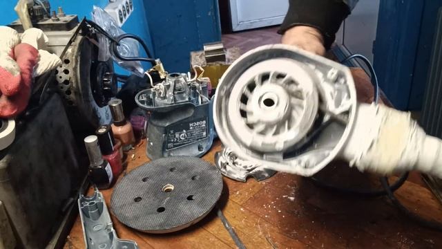 Bosch GEX 150 AC| Выпадает площадка при шлифовке| Замена зубчатого колеса смотреть онлайн