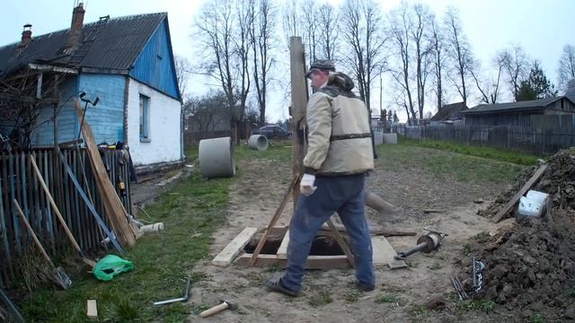 скоростная установка колец в шахту колодца своими руками смотреть онлайн