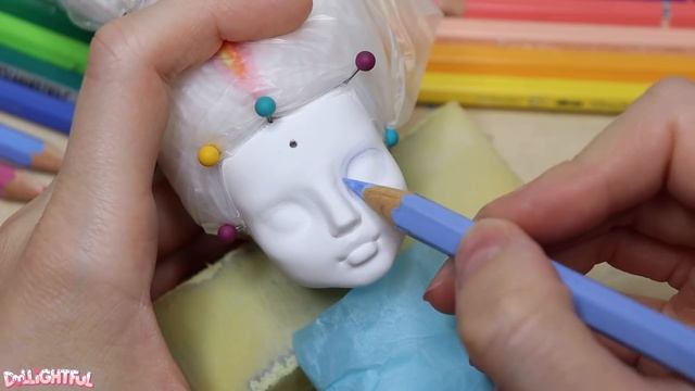 STOCK BOX Doll Customizing: Guinevere the Rainbow Unicorn смотреть онлайн