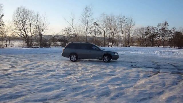 Subaru Outback Ice Dance смотреть онлайн