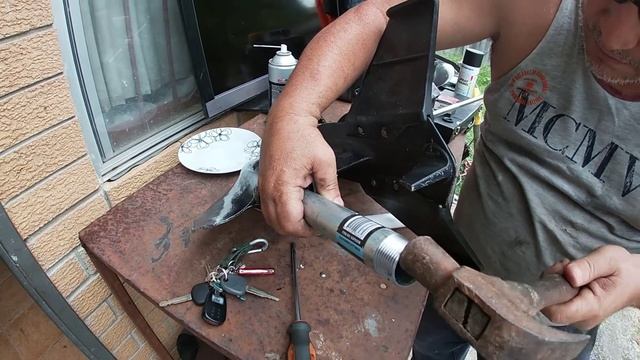 Oil leaking Boat engine repair (scratched Prop leaking oil Repair)(Part 6) смотреть онлайн