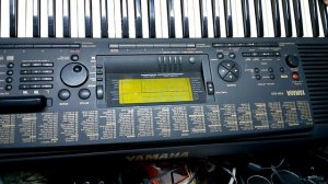 YAMAHA PSR 620 (sound and styles demonstration)